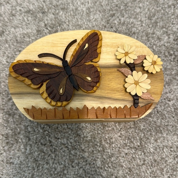 Carver Dan Other - Carver Dan’s wooden puzzle box